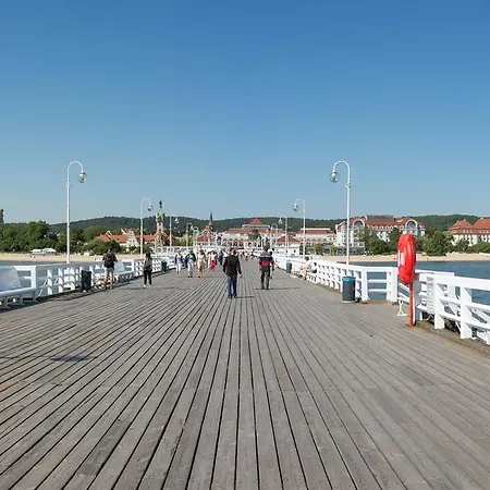 Księżycowy Z Ogrodem- Apartament