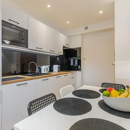 Ksiezycowy Z Ogrodem- * Сопот